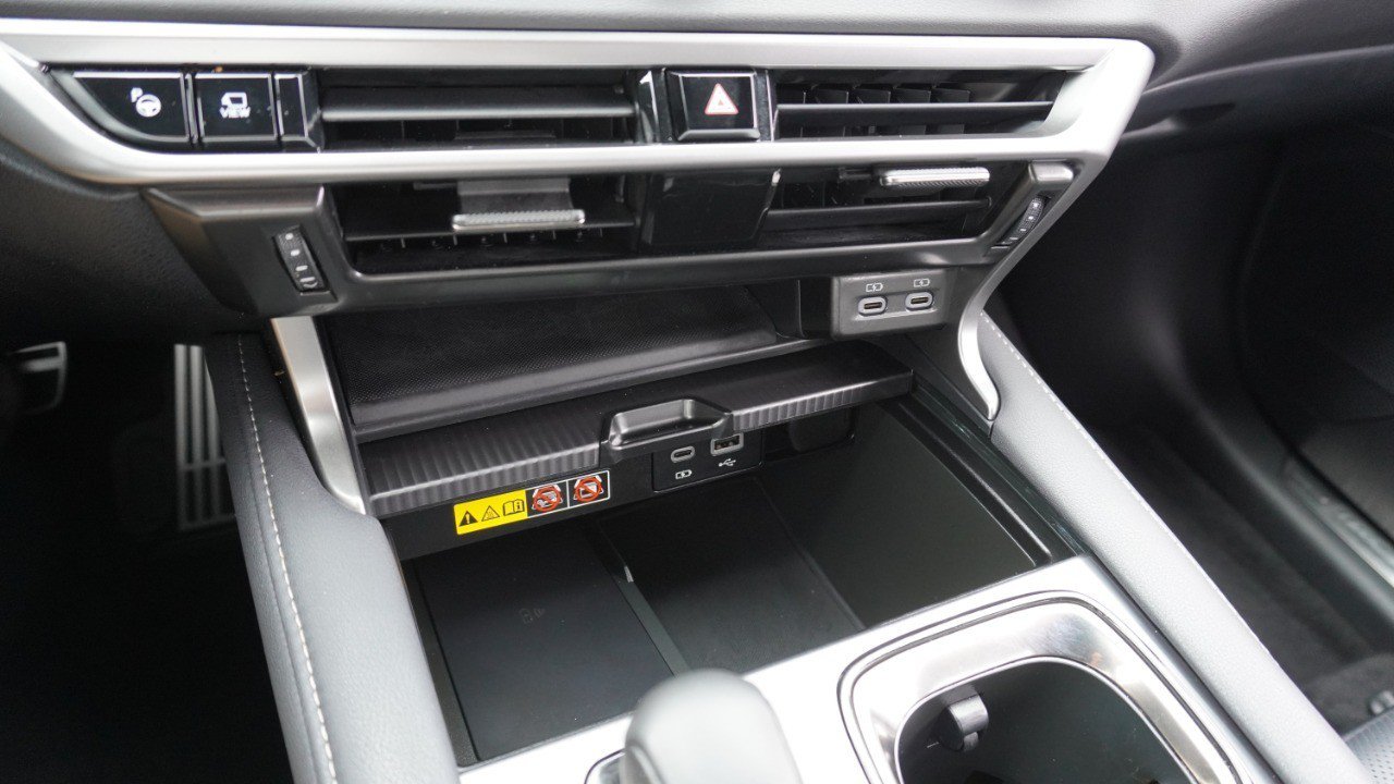 Certified 2023 Lexus RX 350 F Sport w/ Cold Area Package AWD/4WD image 19