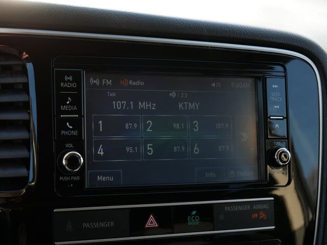 Used 2019 Mitsubishi Outlander ES image 22