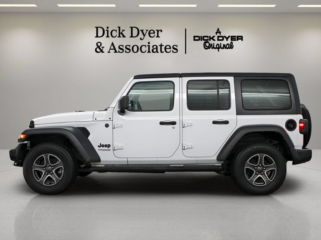 Used 2022 Jeep Wrangler Unlimited Sport AWD/4WD image 6