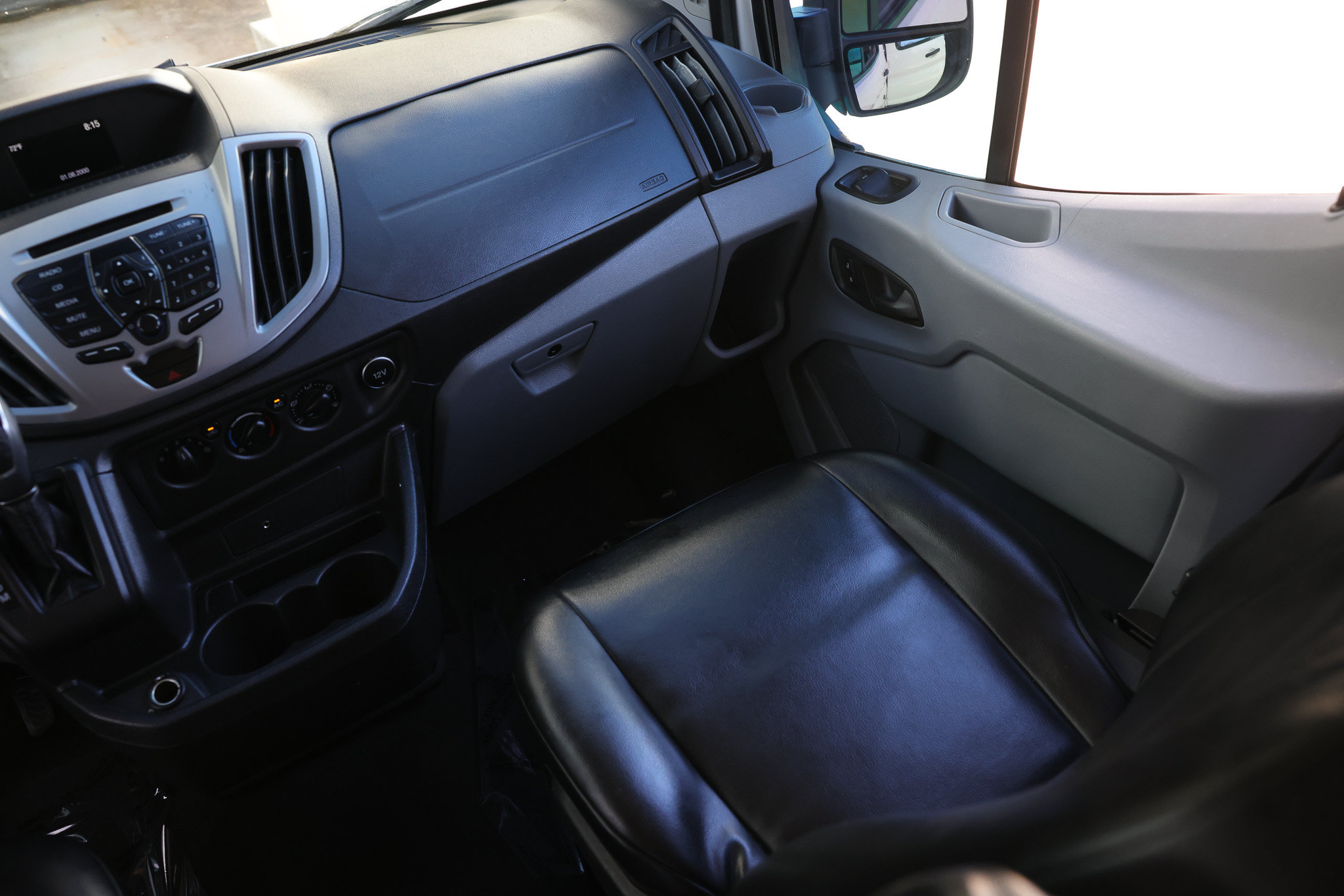 Used 2019 Ford Transit 350 XLT RWD image 22