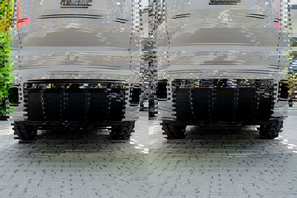 Used 2021 Rolls-Royce Cullinan Sport Utility image 34