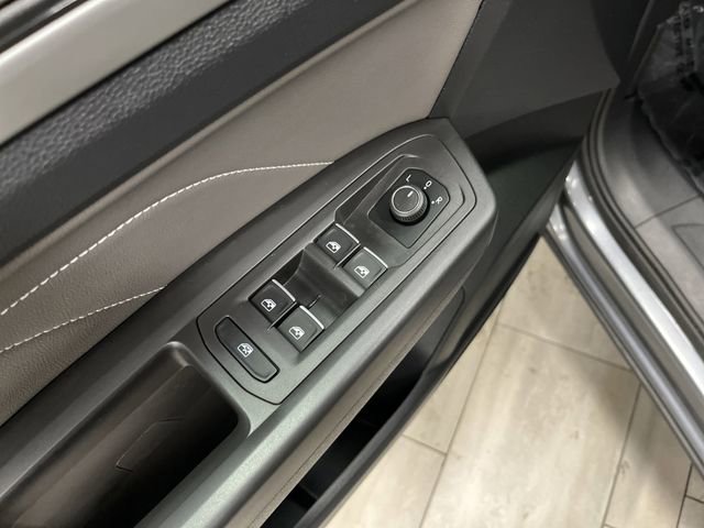 Used 2023 Volkswagen Atlas SE image 26