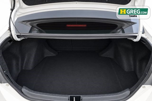 Used 2018 Toyota Corolla LE FWD image 16
