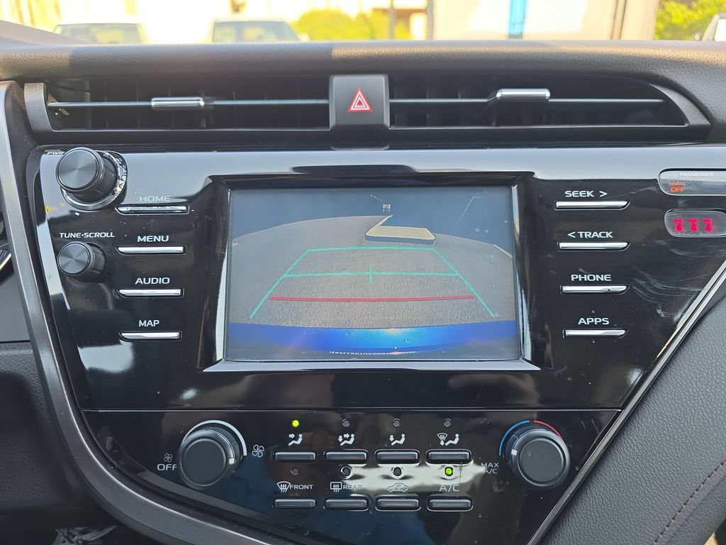 Used 2019 Toyota Camry LE FWD image 24