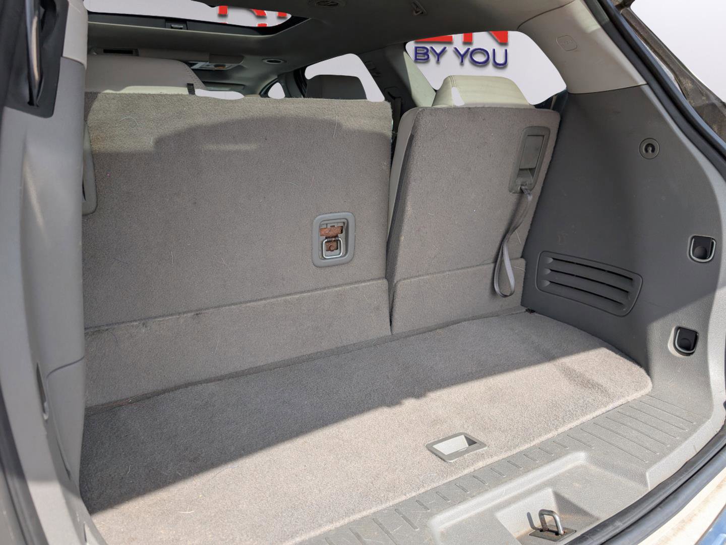 Used 2017 Chevrolet Traverse Premier image 34