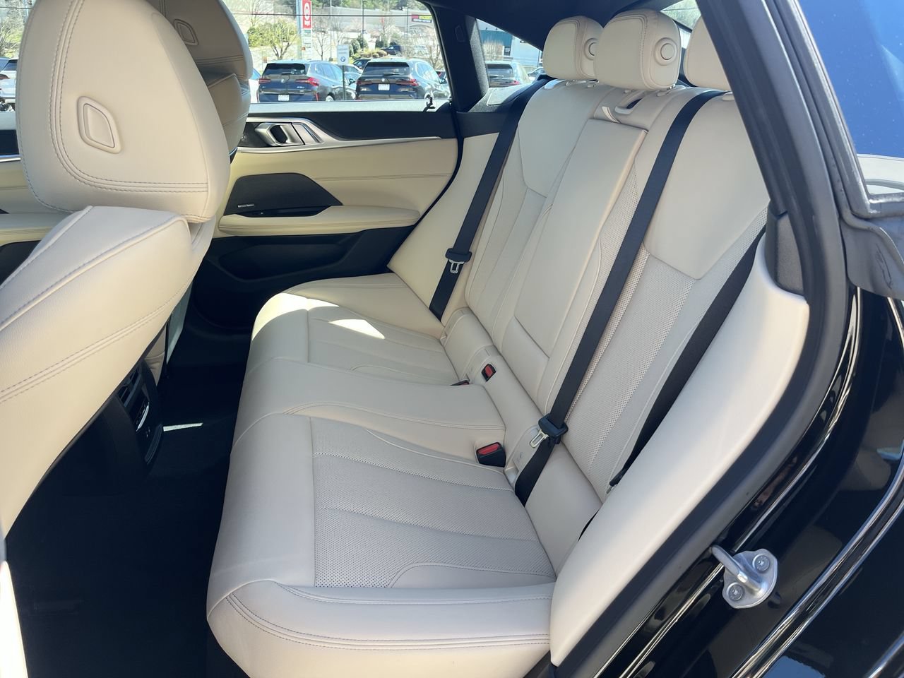 Used 2026 BMW i4 eDrive40 w/ Premium Package RWD image 32