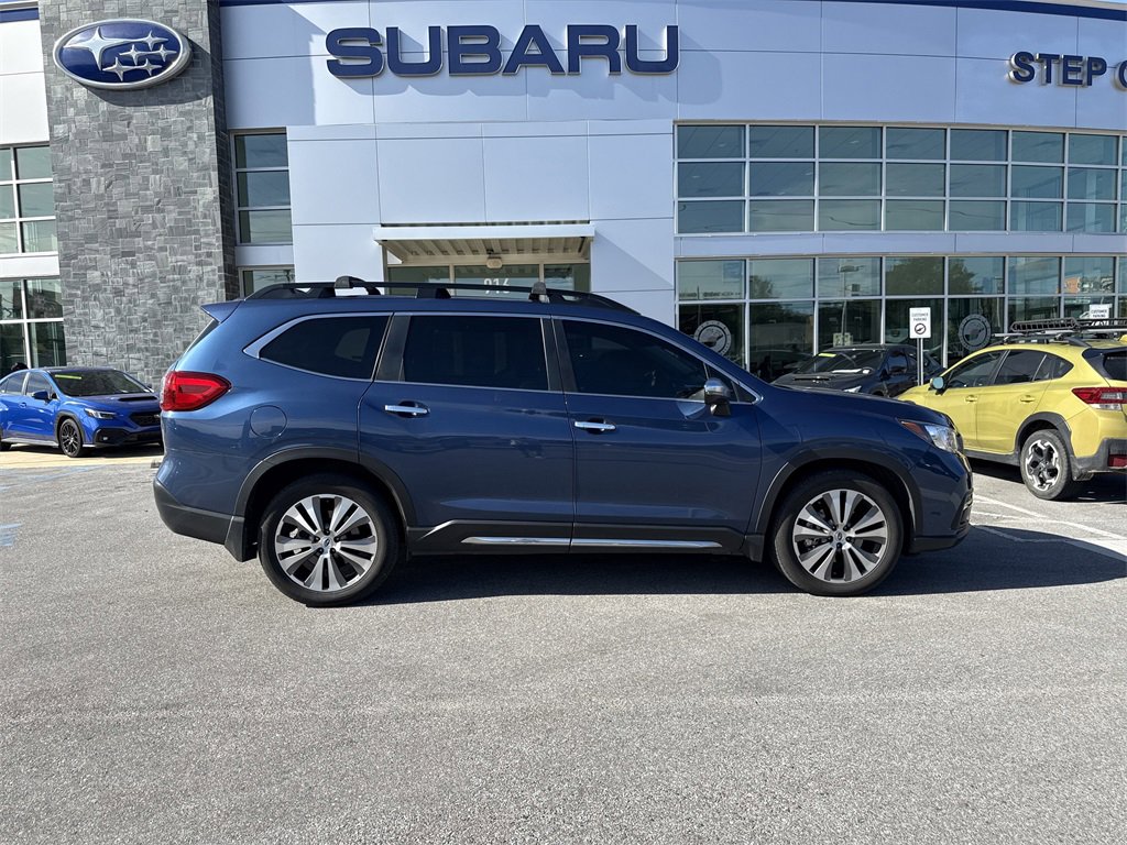 Used 2022 Subaru Ascent Touring image 9