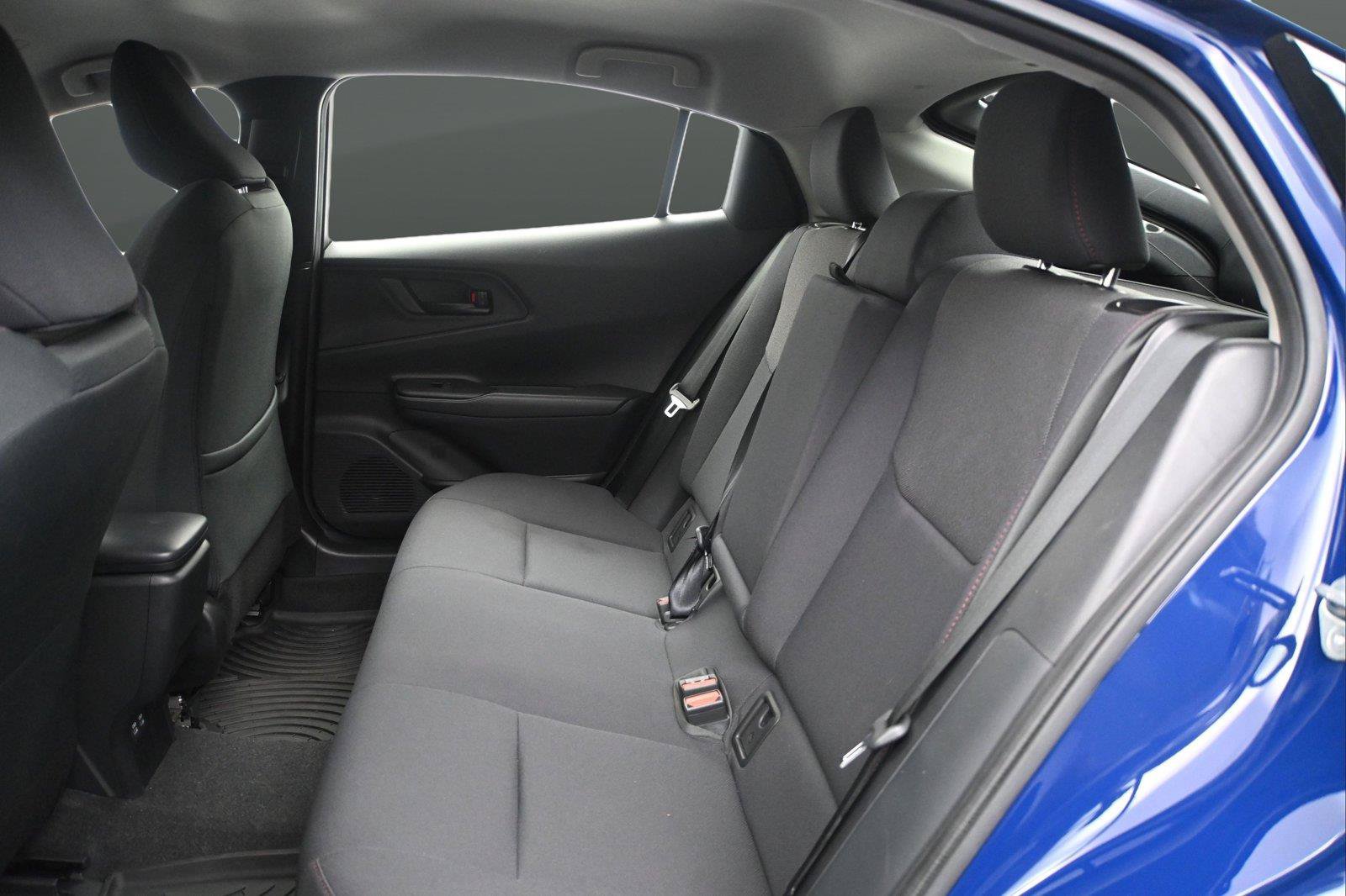 Used 2023 Toyota Prius Prime FWD image 9