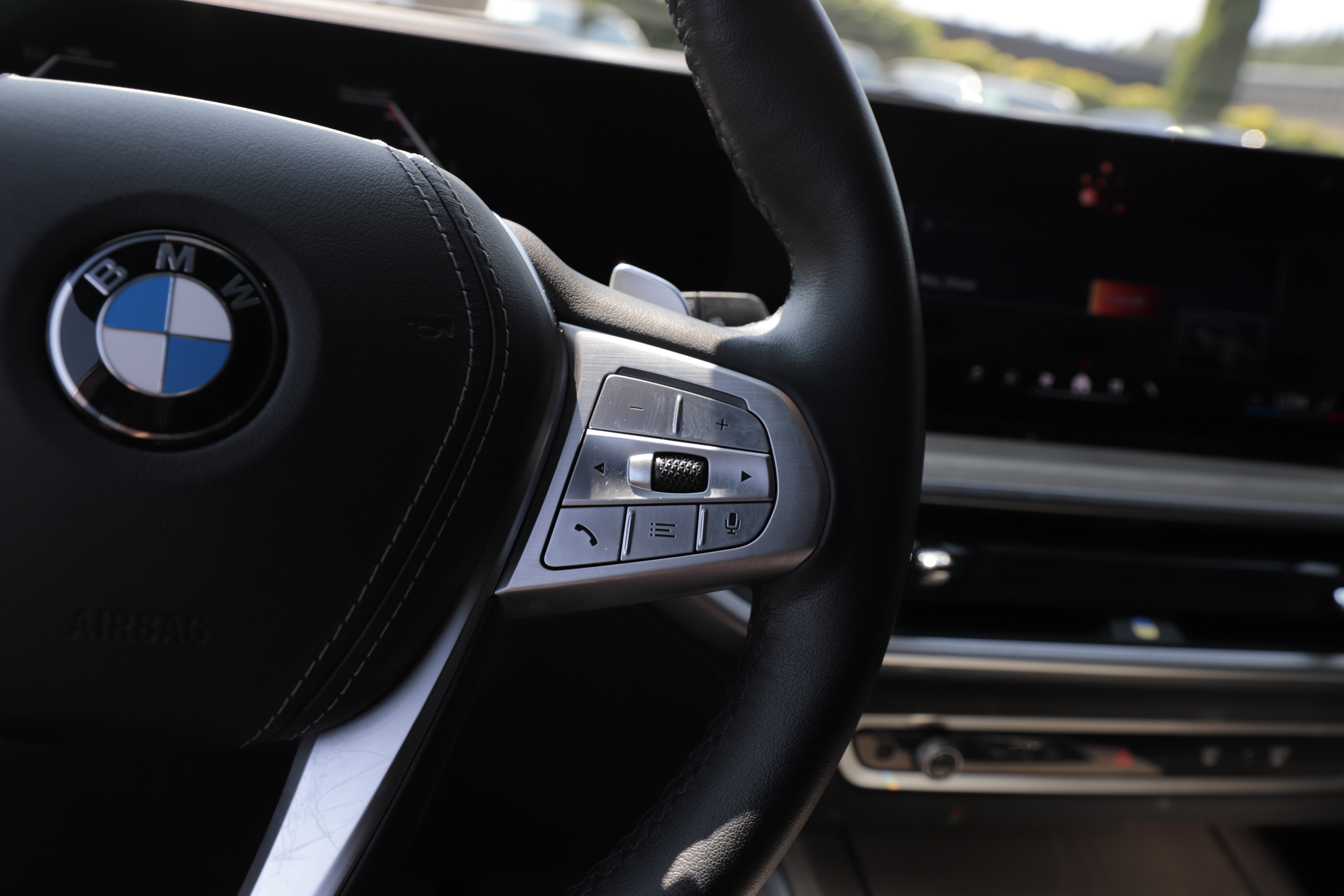 Used 2024 BMW X7 xDrive40i w/ Executive Package AWD/4WD image 24