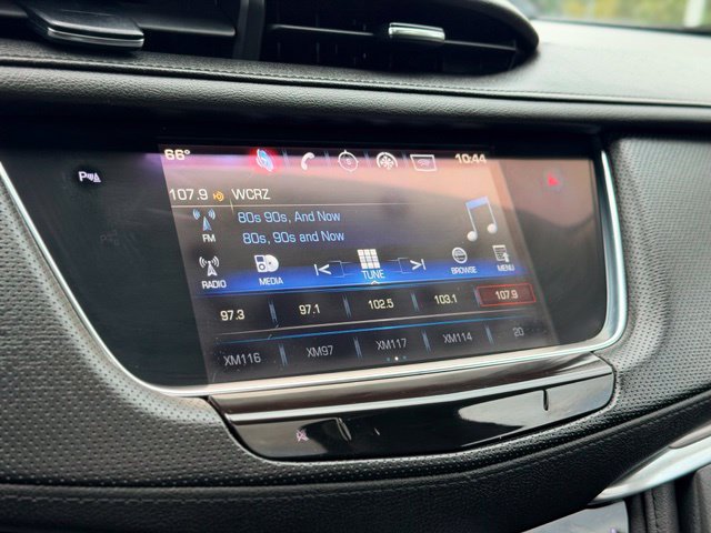 Used 2017 Cadillac XT5 Luxury w/ Driver Awareness Package AWD/4WD image 13