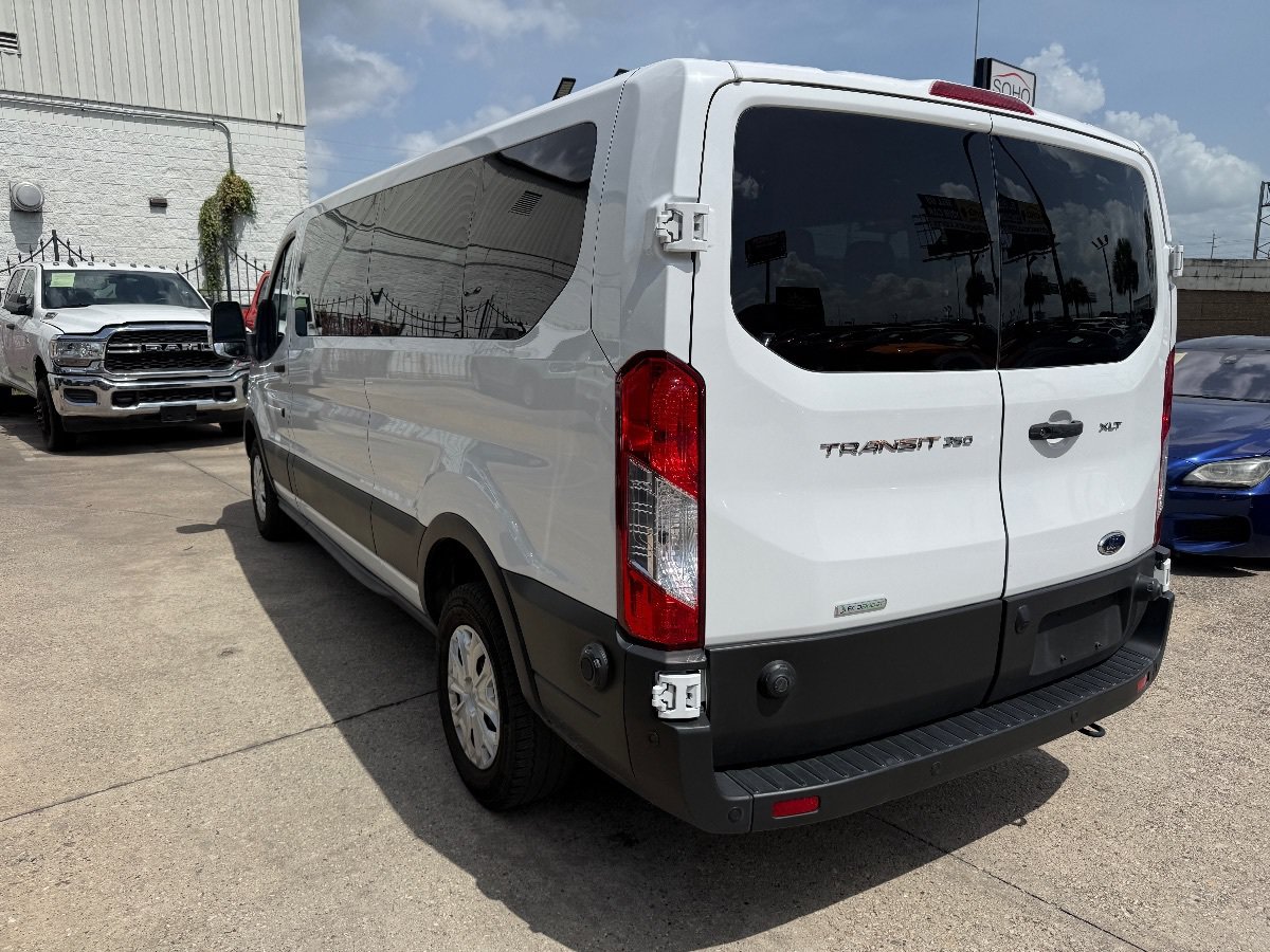 Used 2024 Ford Transit 350 XLT RWD image 6