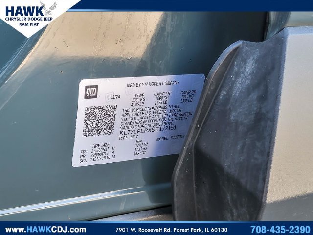 Used 2025 Chevrolet Trax LS w/ LS Convenience Package FWD image 29