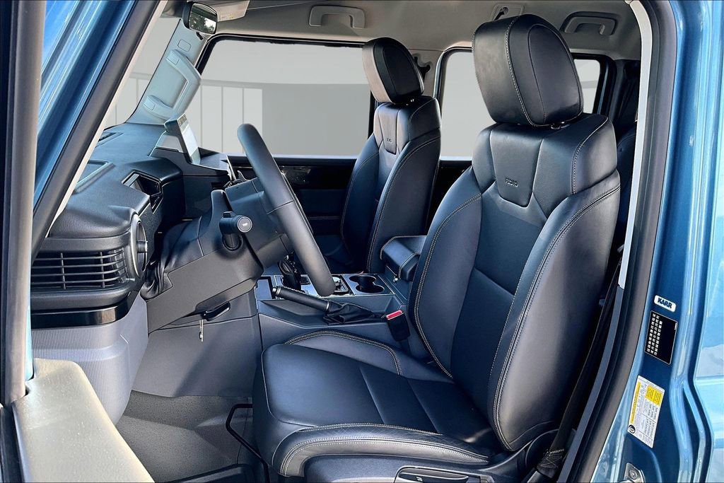 Used 2024 INEOS Grenadier Fieldmaster Edition image 19