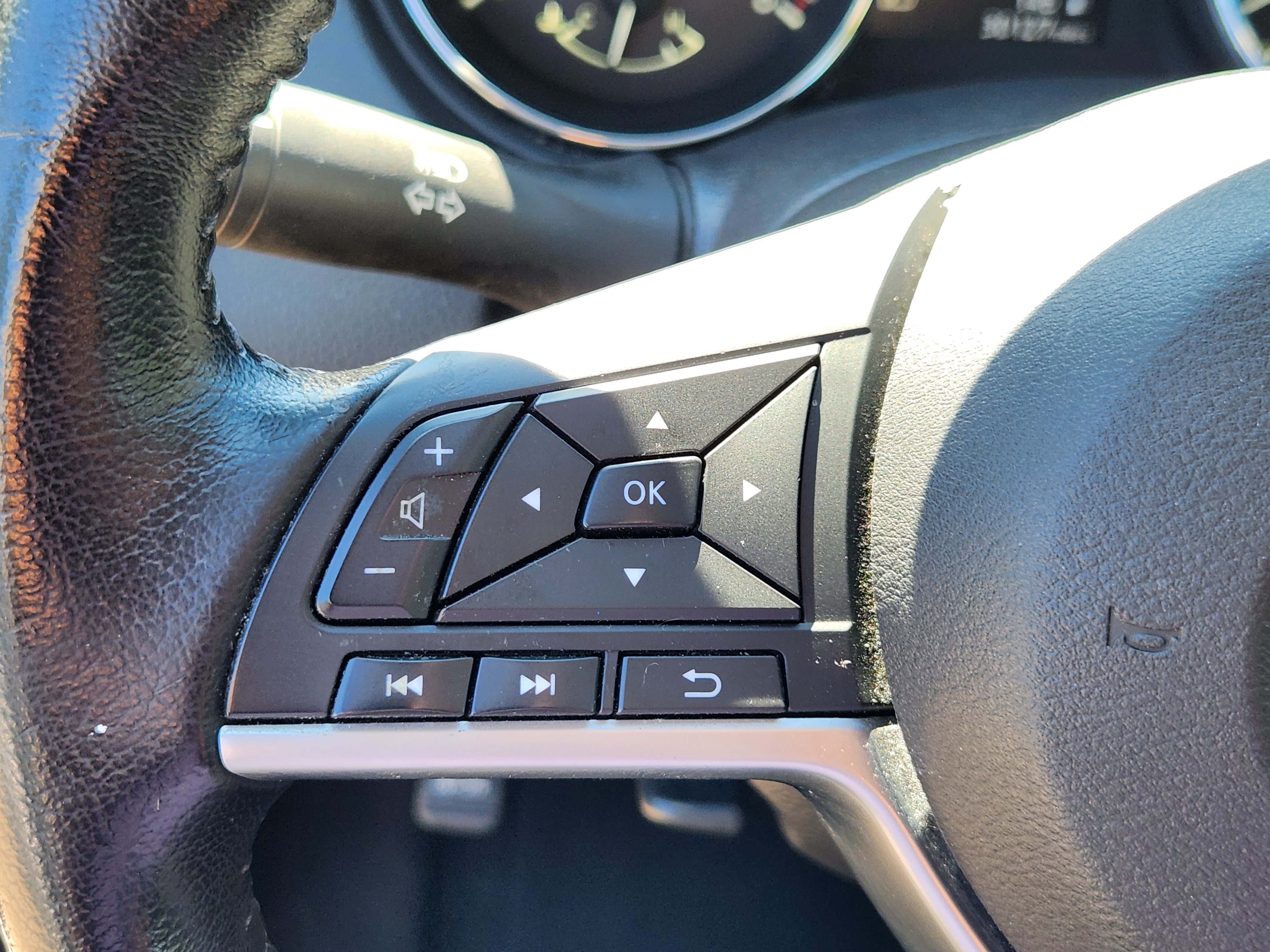 Certified 2020 Nissan Rogue SV AWD/4WD image 22