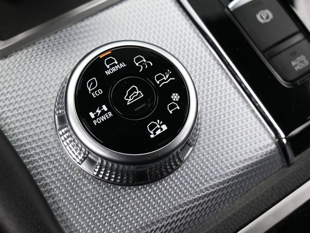 Used 2023 Mitsubishi Outlander SEL image 34