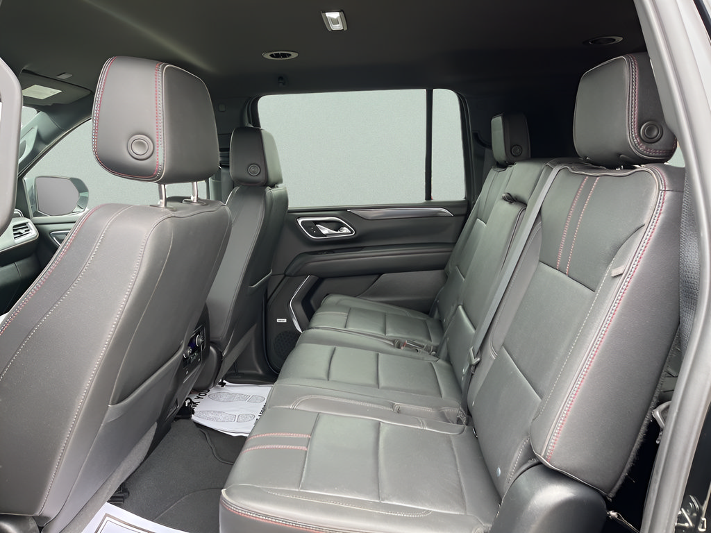 Used 2023 Chevrolet Suburban RST w/ Sport Performance Package AWD/4WD image 16