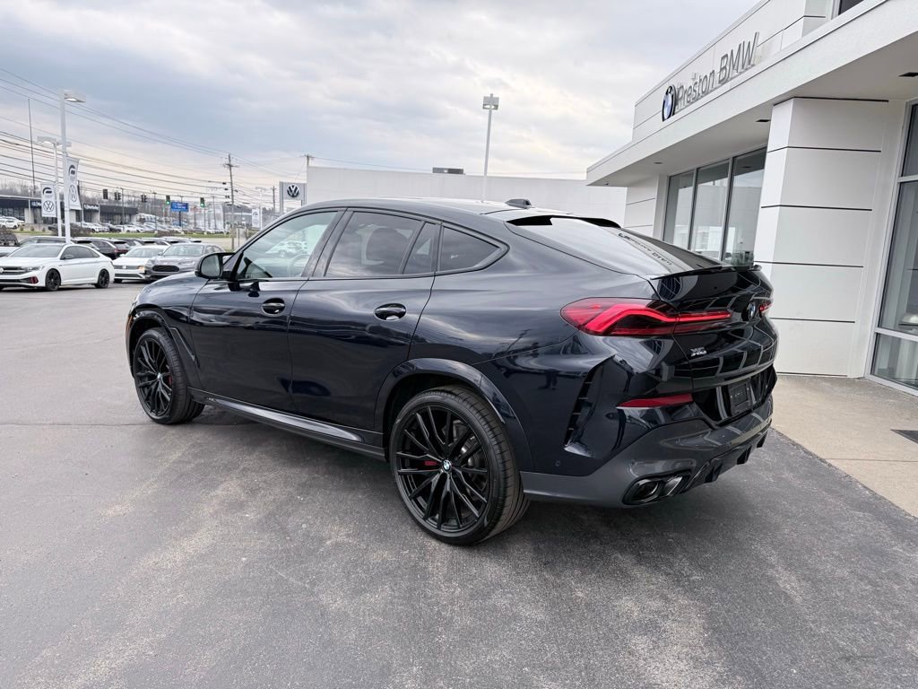 Used 2025 BMW X6 M60i image 3