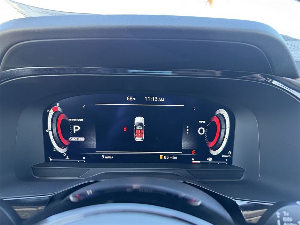 New 2025 Nissan Pathfinder Platinum w/ Black Appearance Package image 34