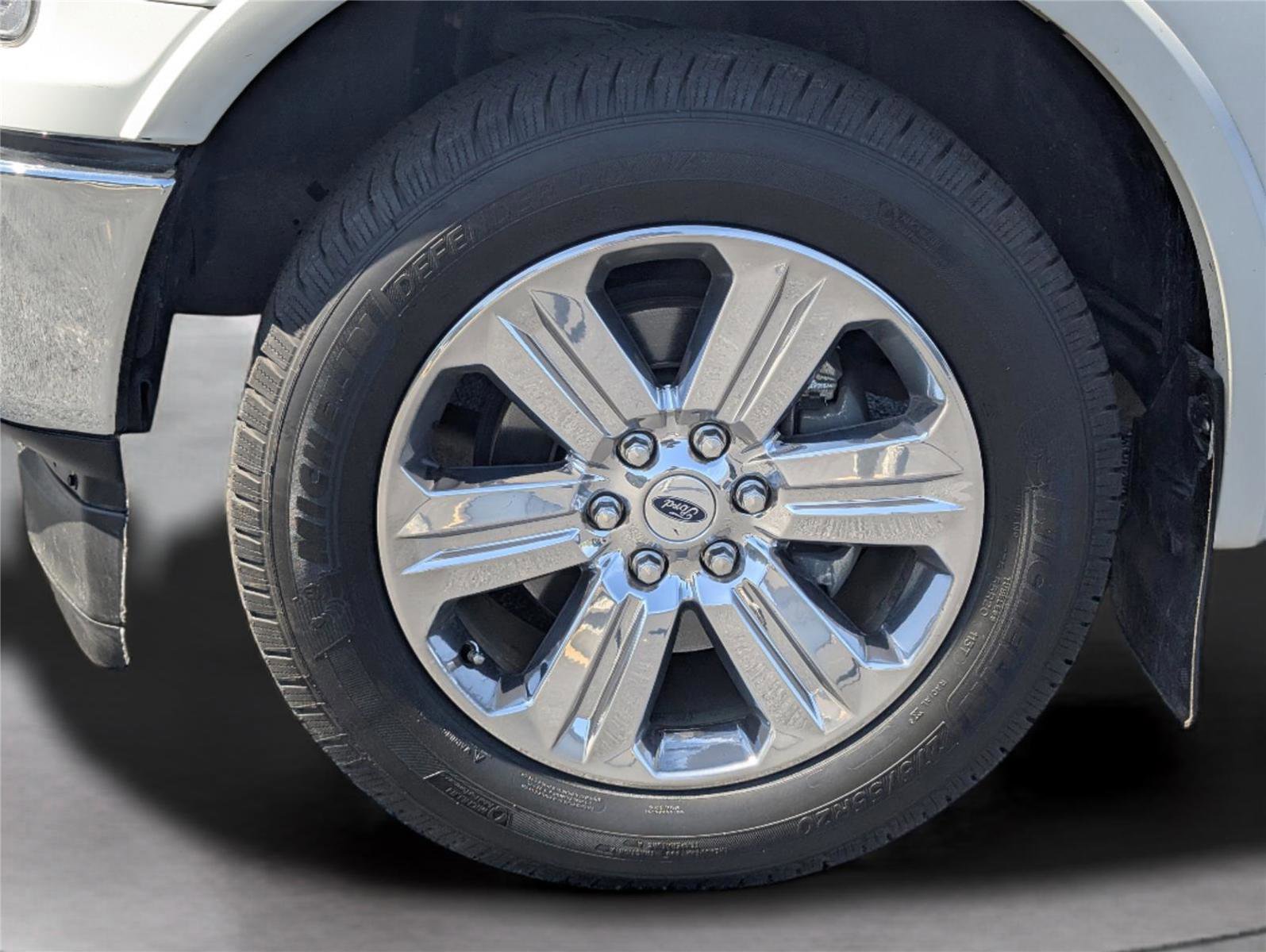 Used 2020 Ford F150 Lariat w/ Equipment Group 502A Luxury image 9