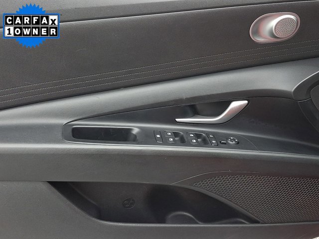 Used 2021 Hyundai Elantra SEL image 12