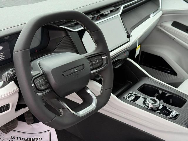 New 2026 Jeep Cherokee Overland image 21