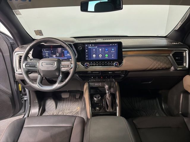 Used 2024 GMC Canyon Denali AWD/4WD image 13
