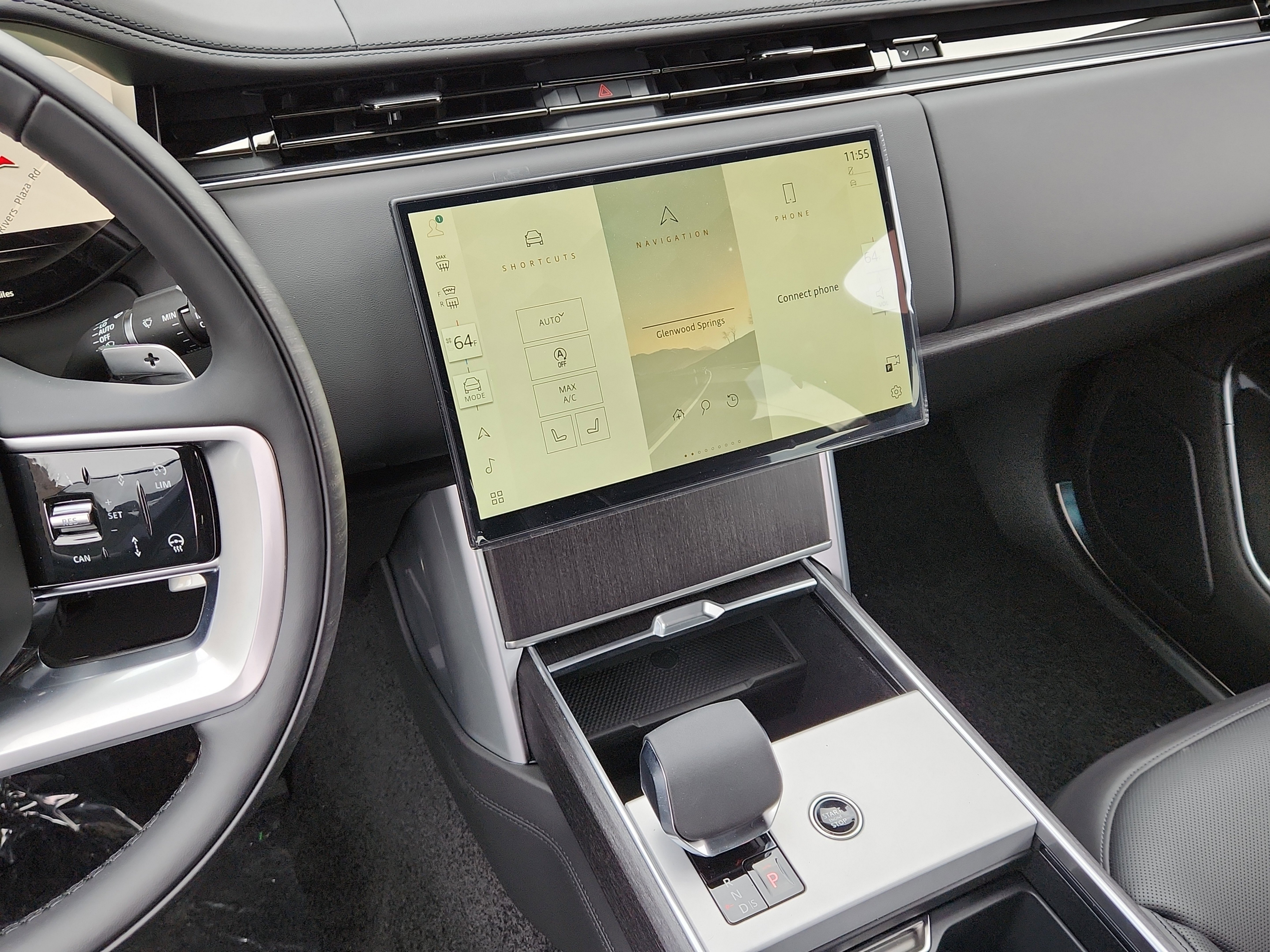 New 2025 Land Rover Range Rover SE image 16