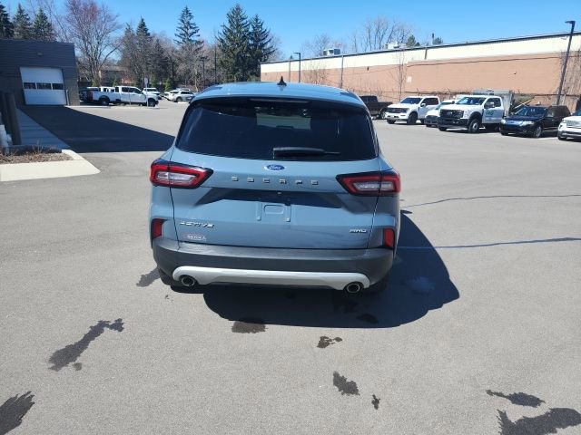 Used 2024 Ford Escape Active image 6