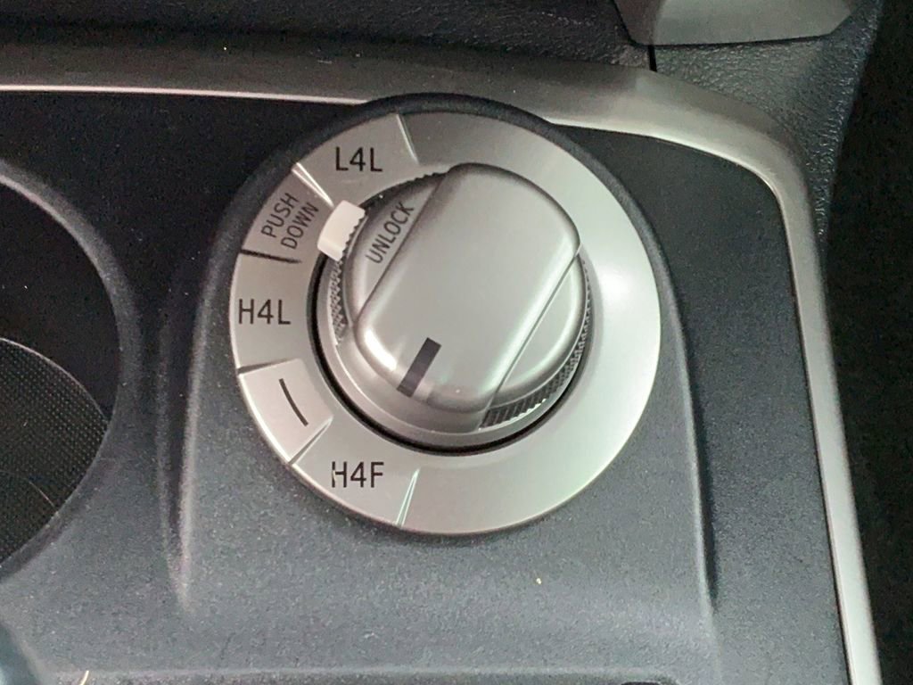 Used 2023 Toyota 4Runner Limited image 20