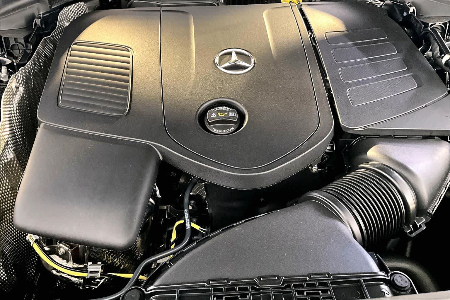 New 2026 Mercedes-Benz GLC 300 4MATIC image 14