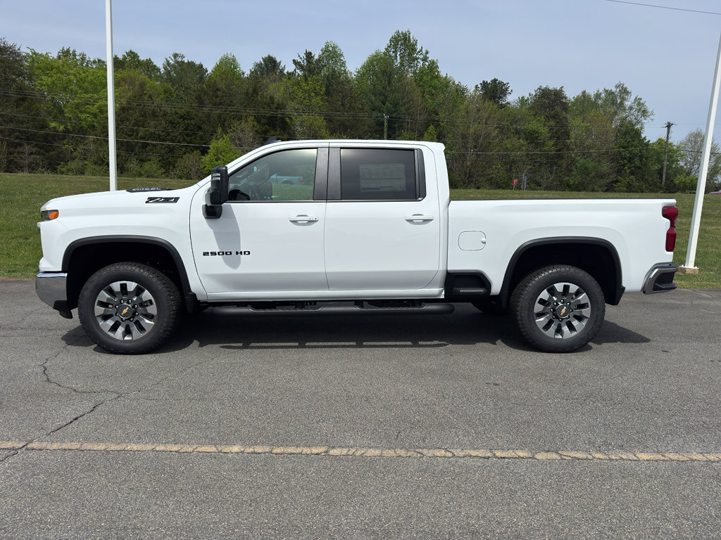 New 2026 Chevrolet Silverado 2500 LT AWD/4WD image 3