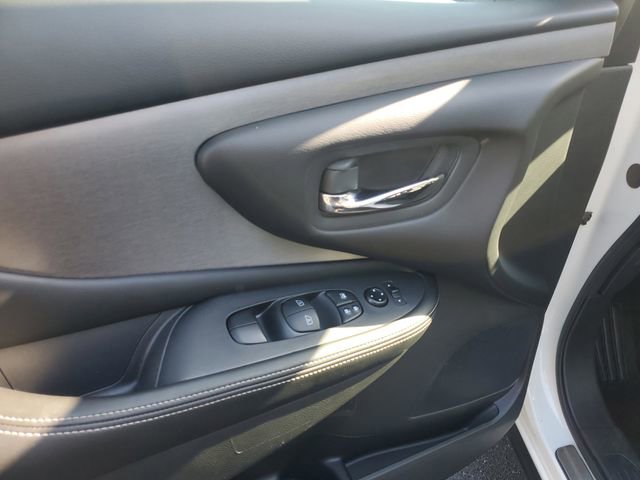 Certified 2024 Nissan Murano SV w/ SV Midnight Edition Package image 14