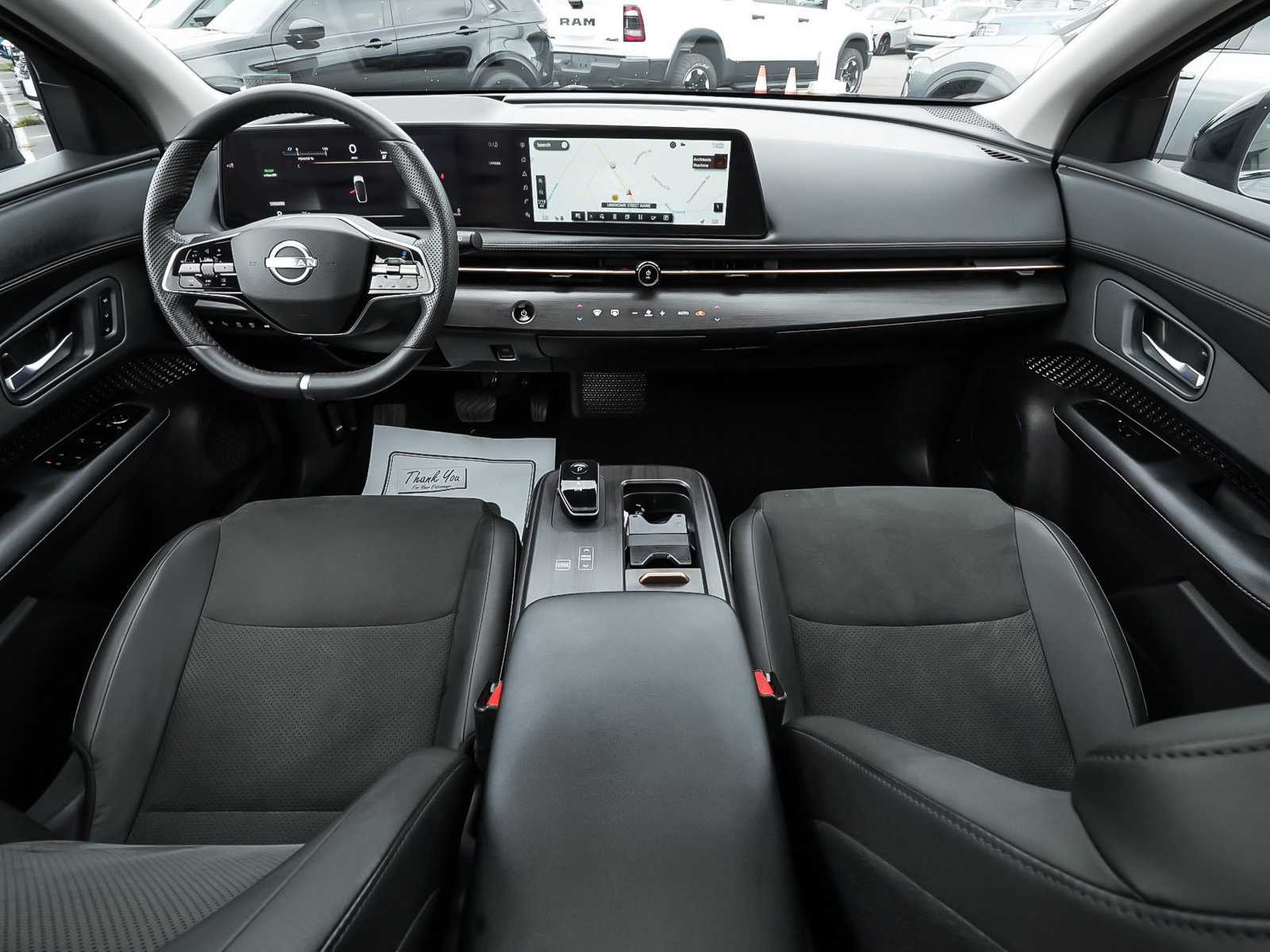 Used 2025 Nissan Ariya AWD image 43