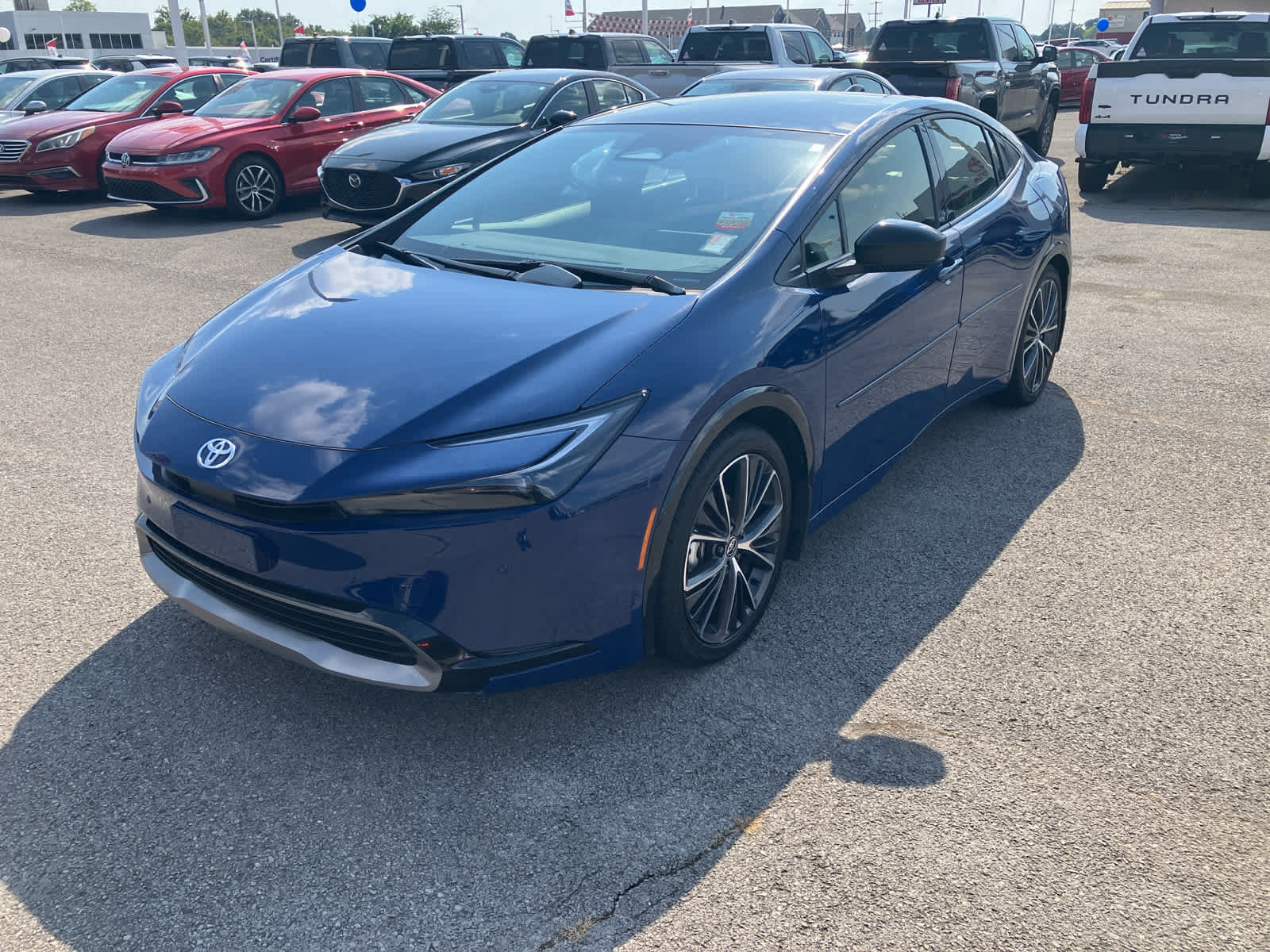 Certified 2026 Toyota Prius XLE FWD image 5