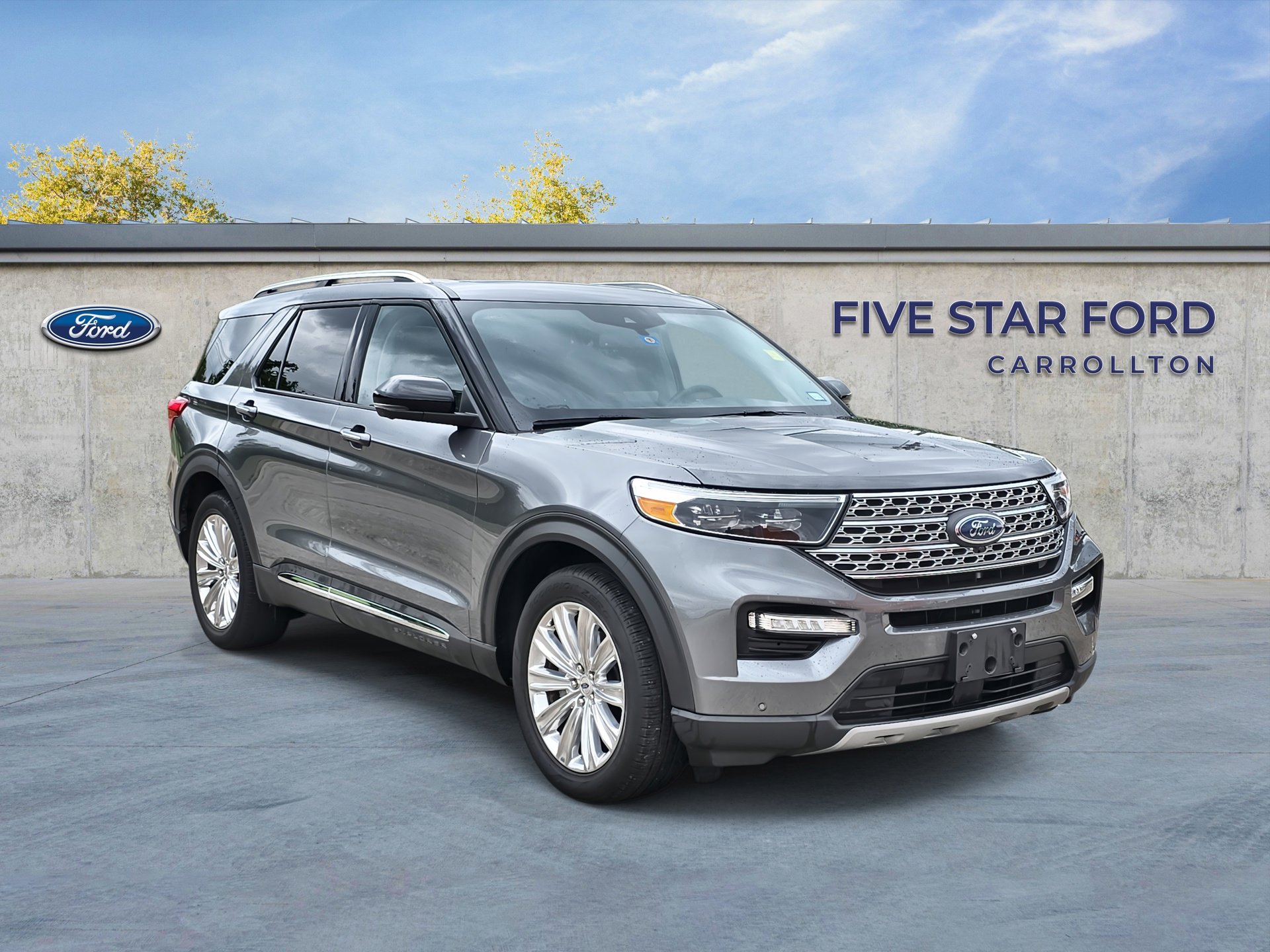 Used 2023 Ford Explorer Limited w/ Limited Technology Package image 1