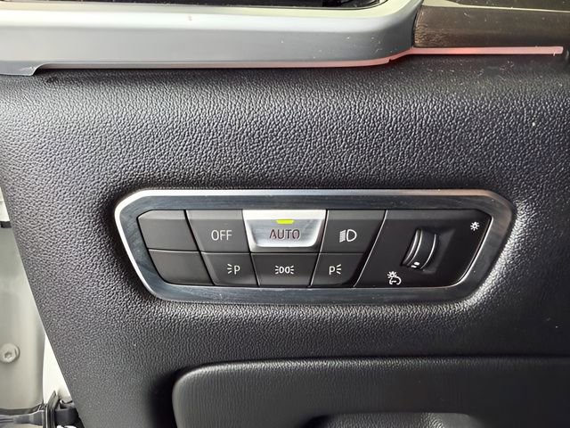 Certified 2022 BMW X6 xDrive40i image 25