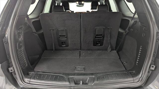 Used 2024 Dodge Durango R/T RWD image 19