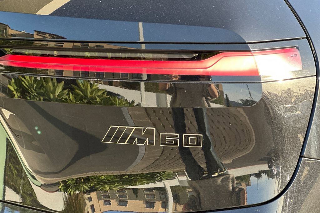 Used 2023 BMW iX M60 image 34
