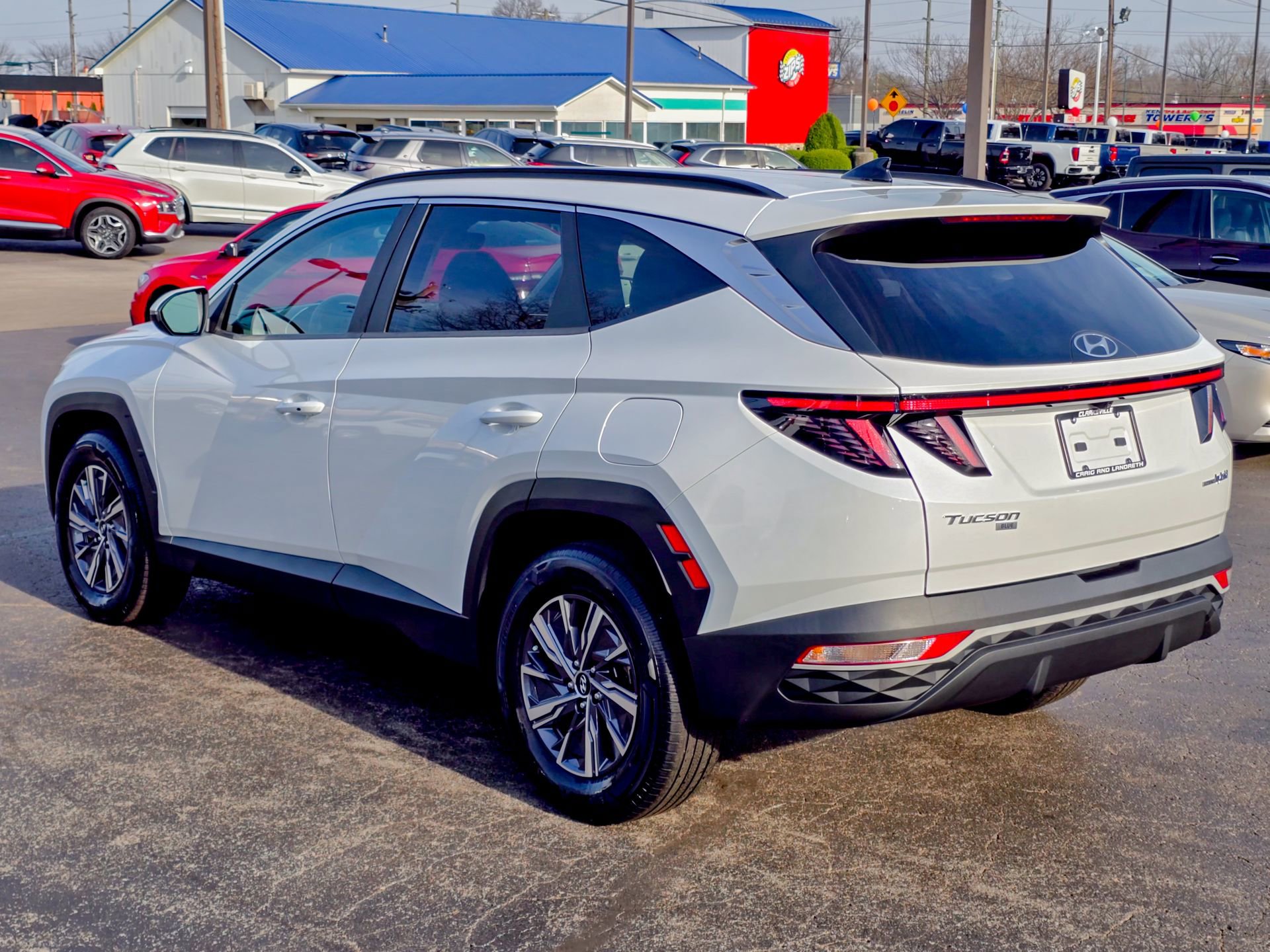 Used 2022 Hyundai Tucson Blue image 15
