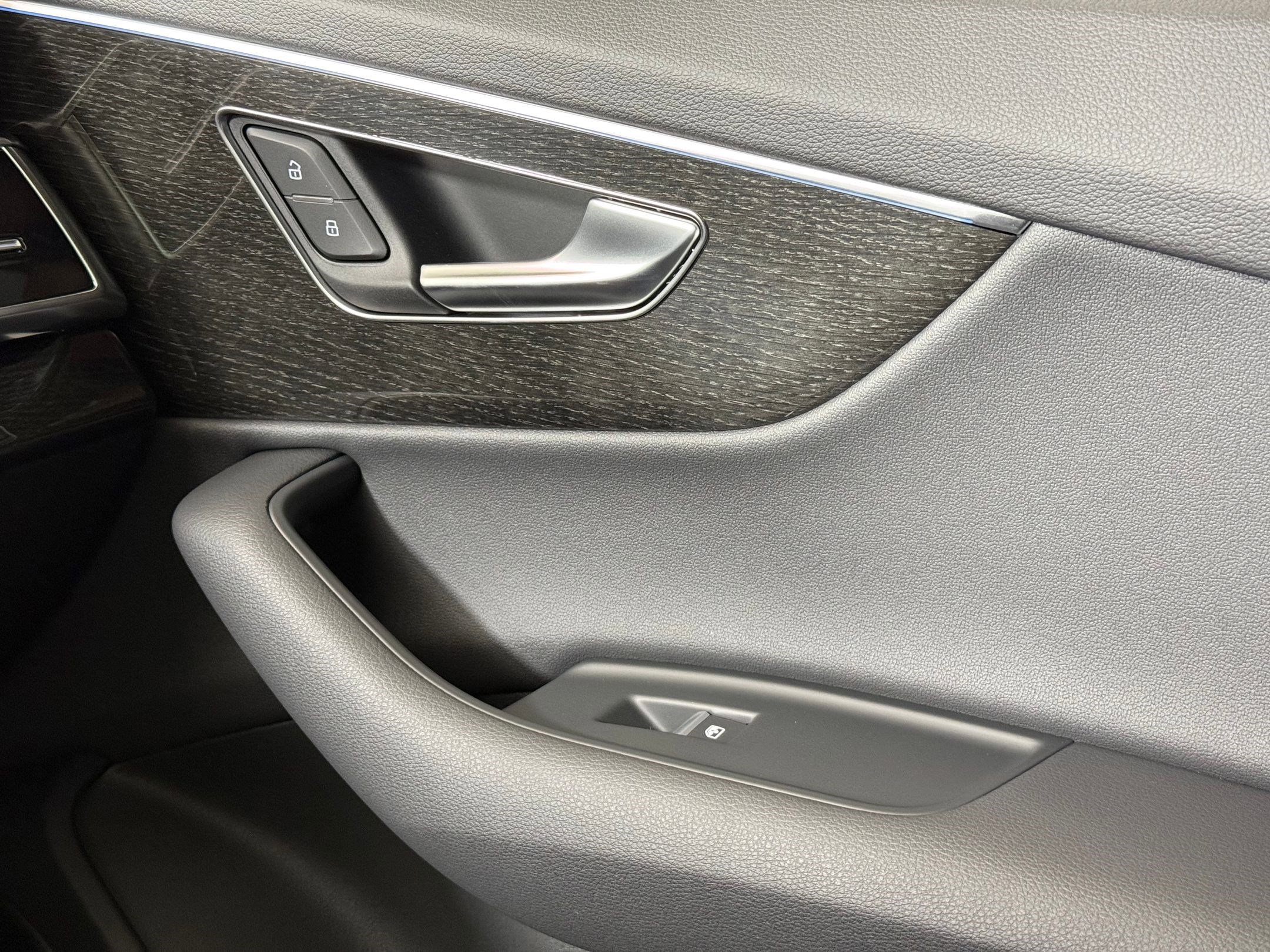 New 2026 Audi Q7 2.0T Premium image 24