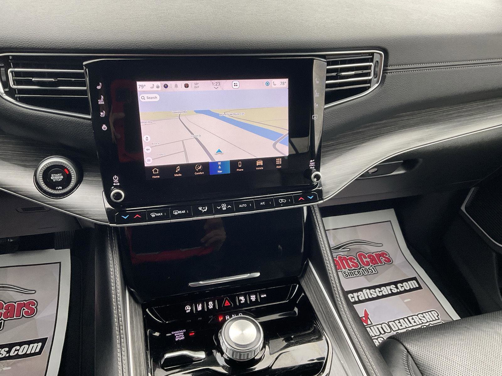 Used 2023 Jeep Wagoneer L Series II image 22