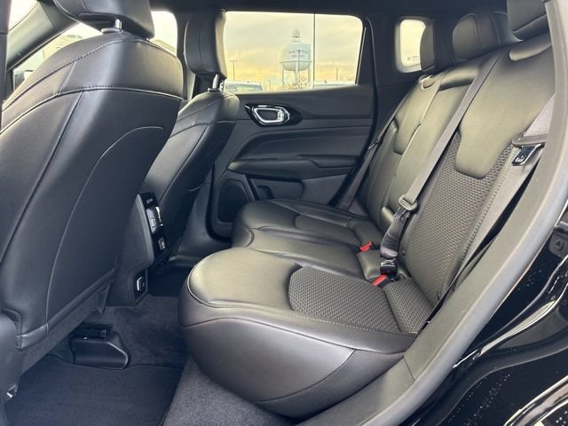 New 2026 Jeep Compass Latitude AWD/4WD image 38