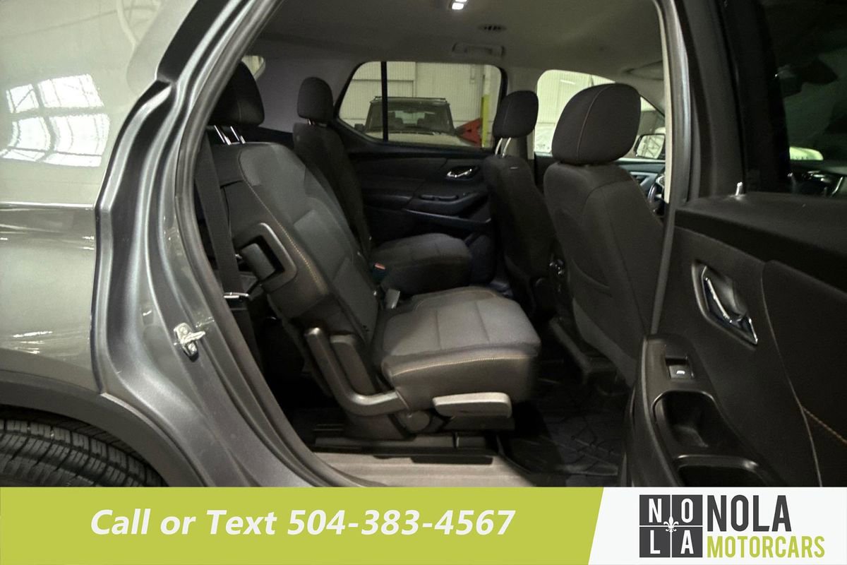 Used 2020 Chevrolet Traverse LT image 26