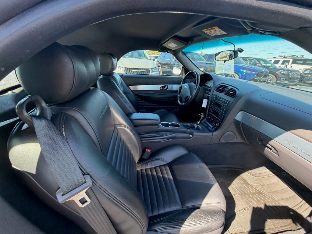 Used 2002 Ford Thunderbird RWD image 15
