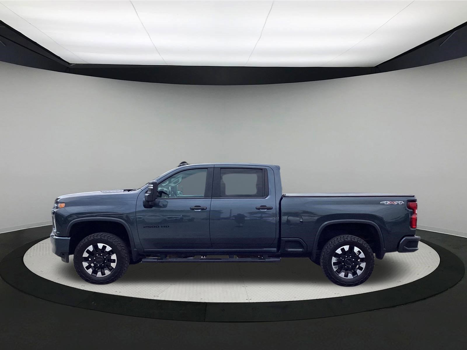 Used 2020 Chevrolet Silverado 2500 Custom w/ Custom Value Package AWD/4WD image 5