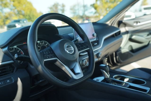 Used 2022 Nissan Altima 2.5 SV image 27