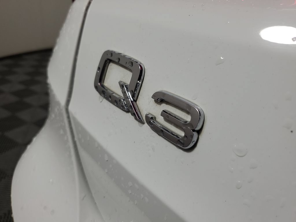 Used 2021 Audi Q3 2.0T Premium w/ Convenience Package AWD/4WD image 8