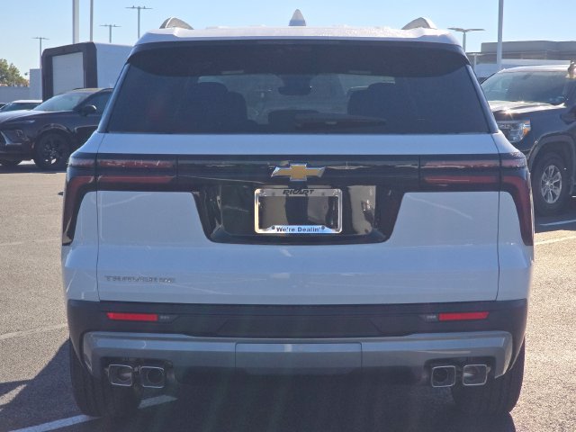 New 2027 Chevrolet Traverse LT w/ Driver Confidence Package FWD image 14