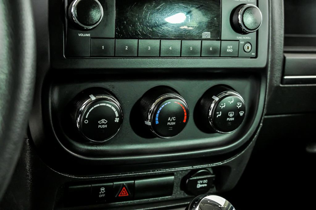 Used 2014 Jeep Patriot Sport w/ Power Value Group FWD image 21