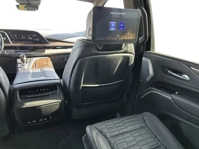 Used 2024 Cadillac Escalade Premium Luxury Platinum image 20
